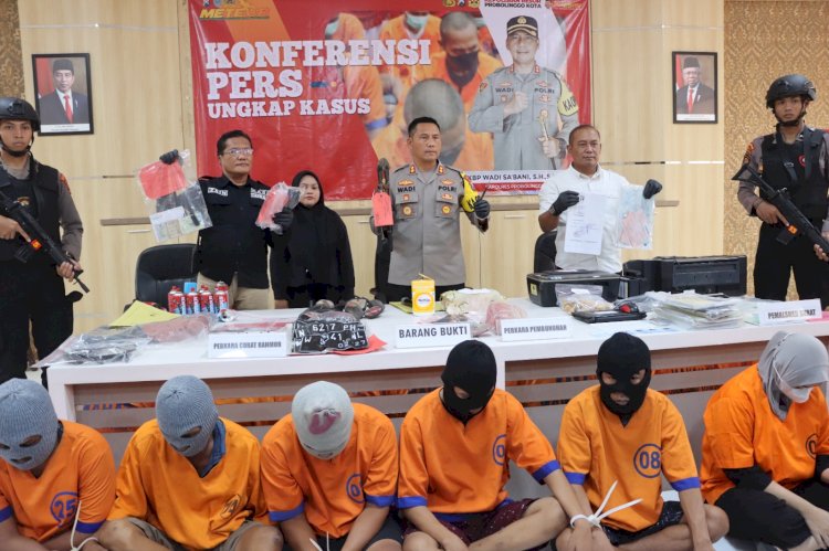 Polres Probolinggo Kota Amankan Dua Perempuan Sindikat Kredit Fiktif